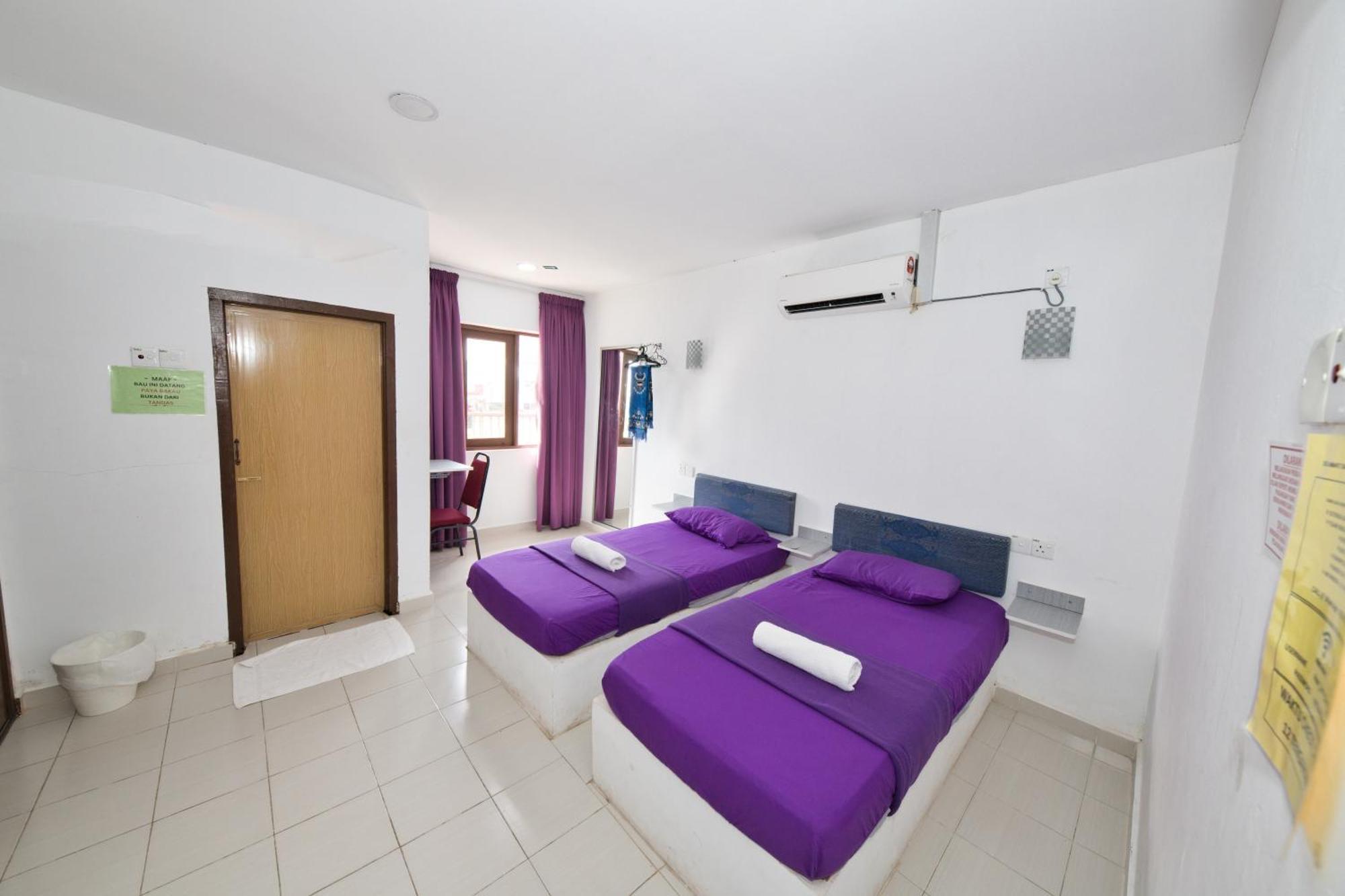 Oyo 90908 Noor Arfa River Chalet Kuala Terengganu Zewnętrze zdjęcie